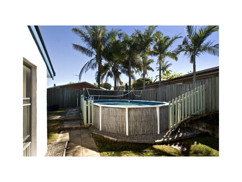 7 Oxford Street, Rothwell QLD 4022