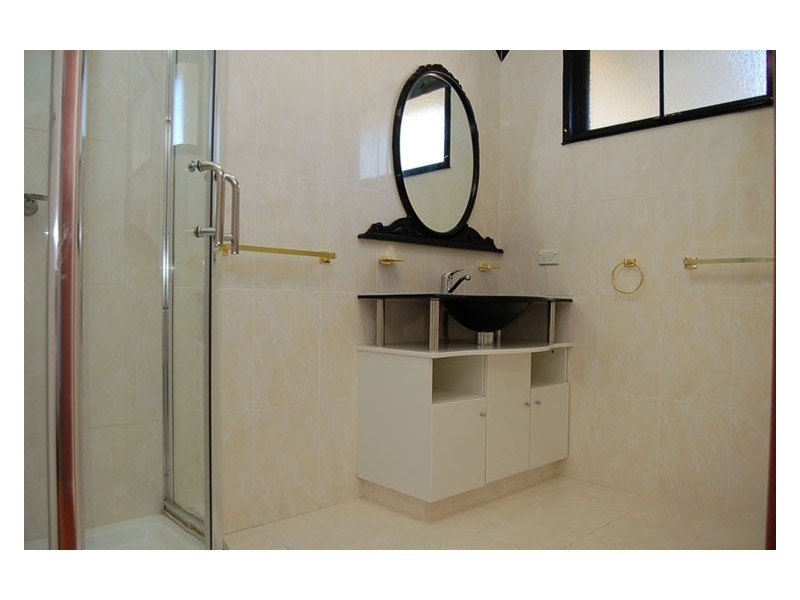 35 Pearl Street, Scarborough QLD 4020