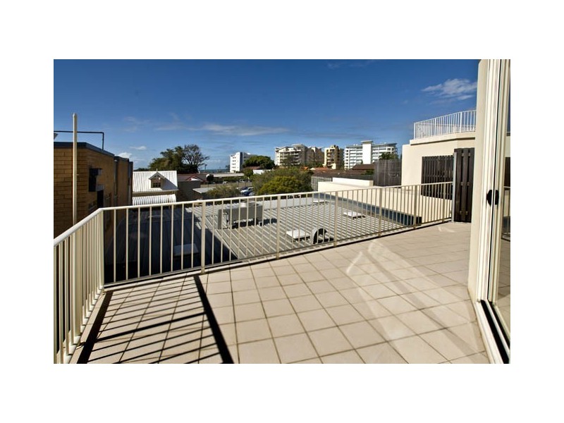 3/76-78 John Street, Redcliffe QLD 4020