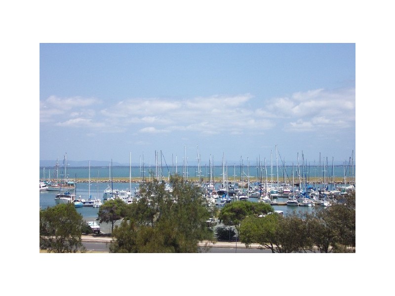 27 Fifth Avenue, Scarborough QLD 4020