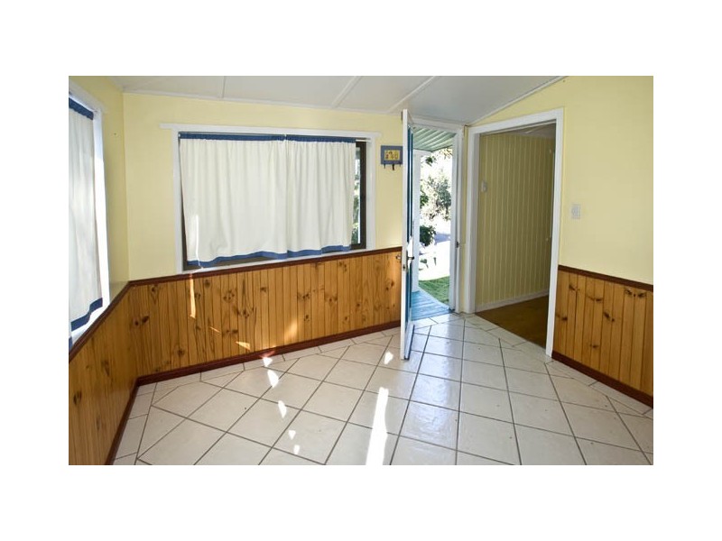 22 Robertson Avenue, Margate QLD 4019