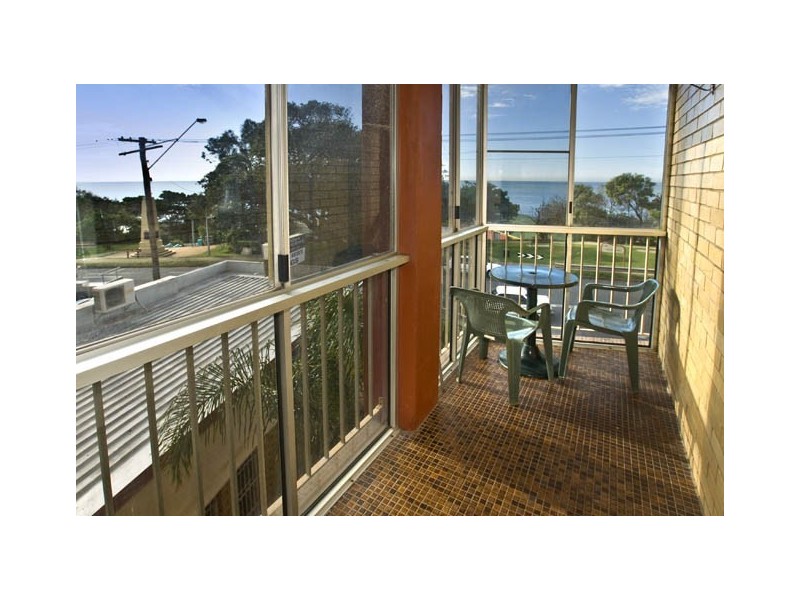 5/89 Marine Parade, Redcliffe QLD 4020