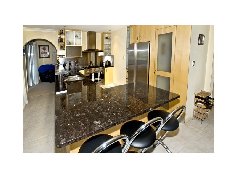 10 Intrepid Court, Scarborough QLD 4020