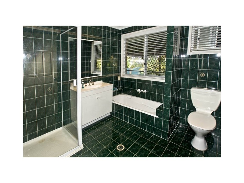 10 Intrepid Court, Scarborough QLD 4020