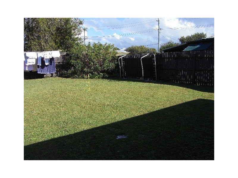 57 Sydney Street, Redcliffe QLD 4020
