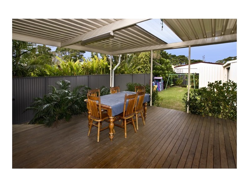 19 Campbell Street, Scarborough QLD 4020