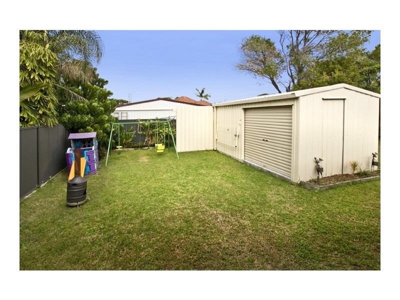 19 Campbell Street, Scarborough QLD 4020