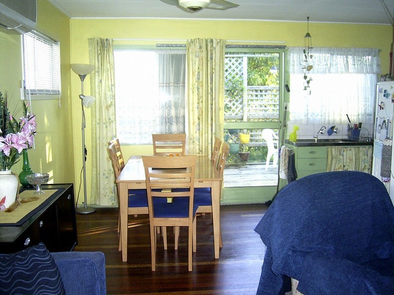 9 Lions Crescent, Kippa-ring QLD 4021