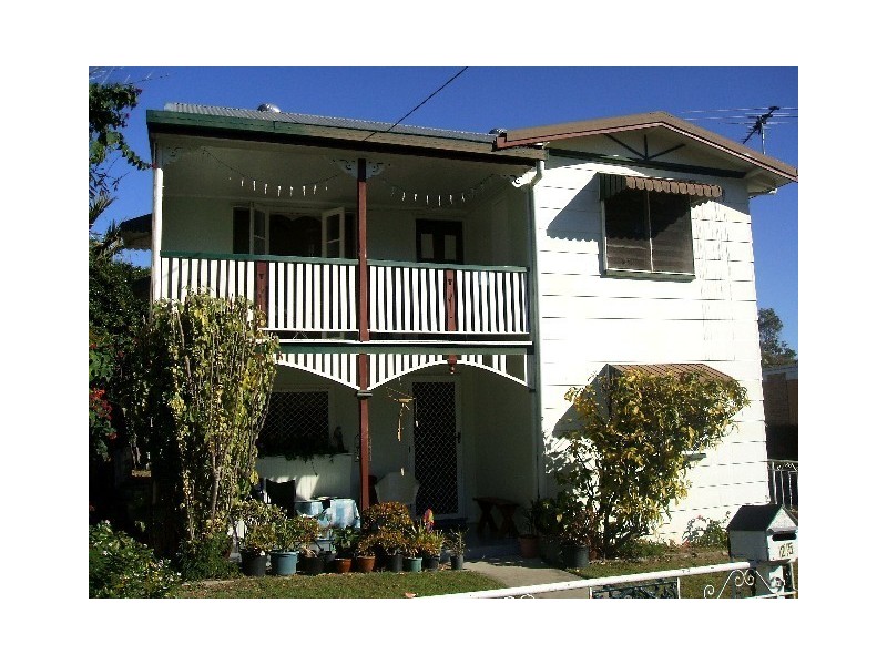 25 Louis Street, Redcliffe QLD 4020