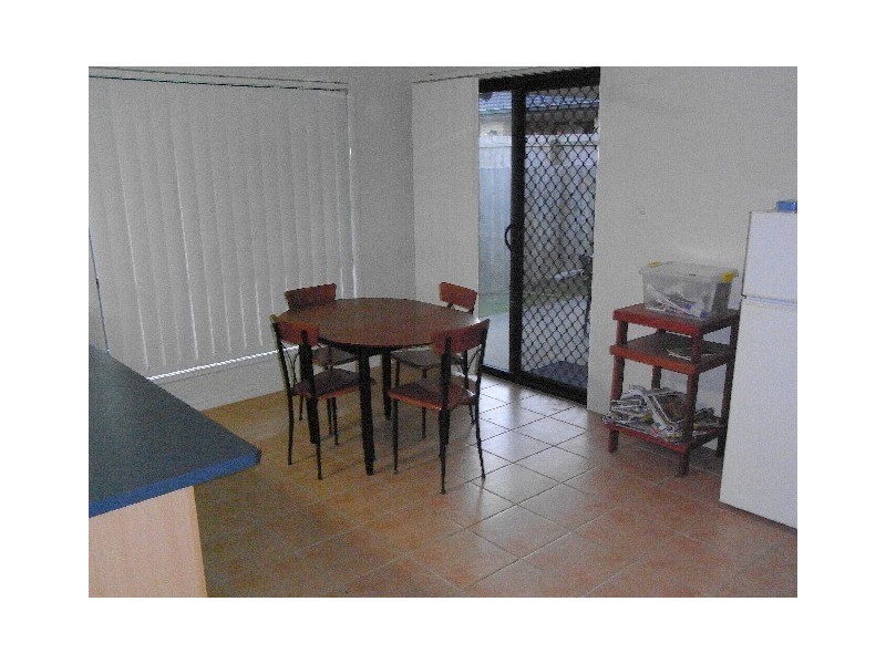 1/8 Adonis Court, Rothwell QLD 4022
