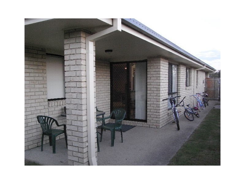 1/8 Adonis Court, Rothwell QLD 4022