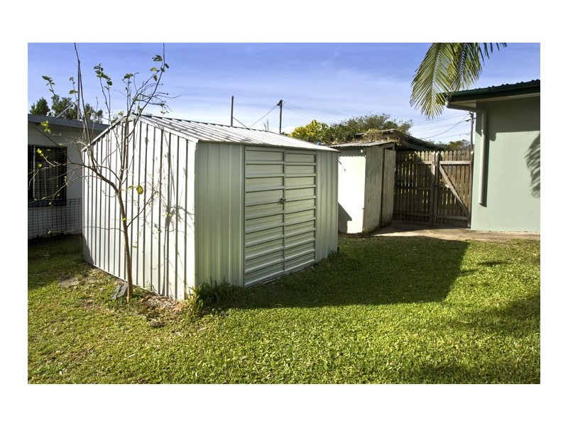 4 Sturgeon Street, Redcliffe QLD 4020