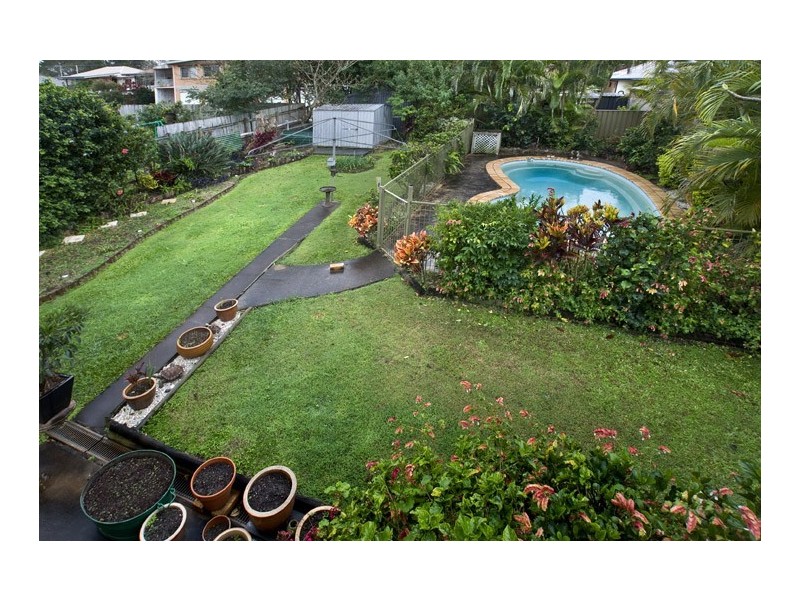 76 Arthur Street, Woody Point QLD 4019