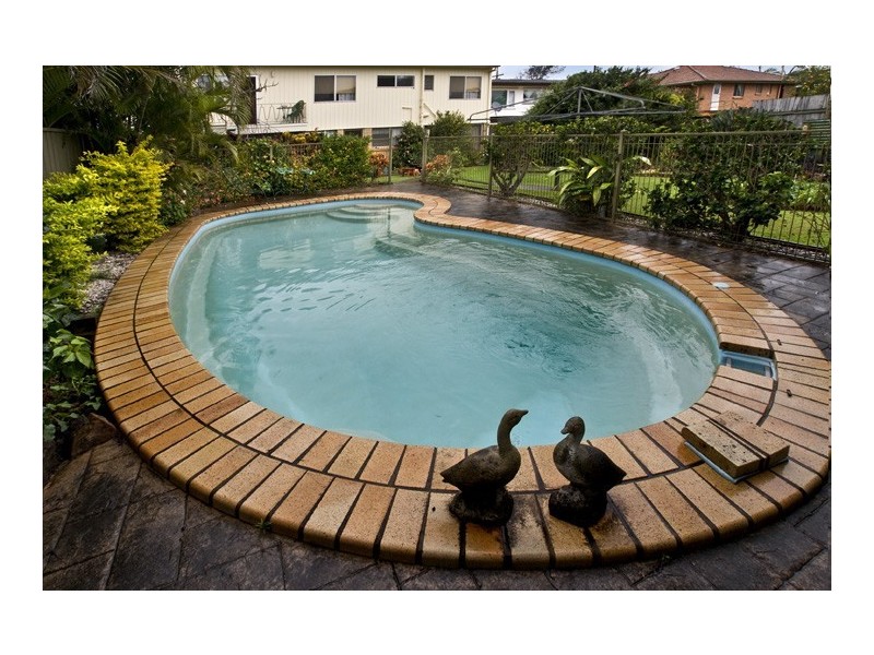 76 Arthur Street, Woody Point QLD 4019