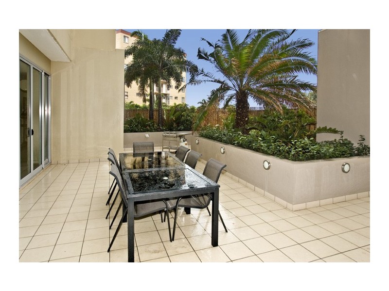 28/83 Marine Parade, Redcliffe QLD 4020