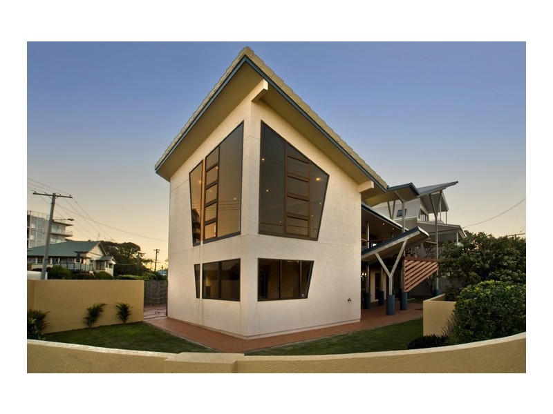 25 Flinders Parade, Scarborough QLD 4020