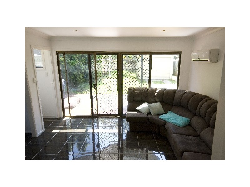 36 Queen Street, Scarborough QLD 4020