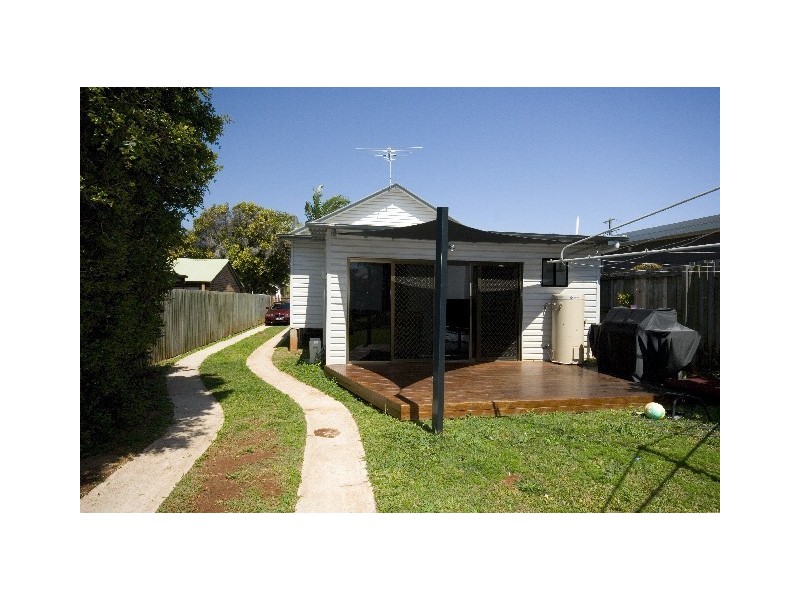 36 Queen Street, Scarborough QLD 4020