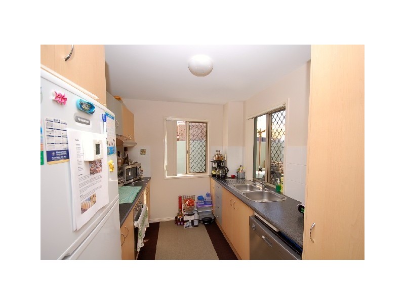 5/2 Irene Street, Redcliffe QLD 4020