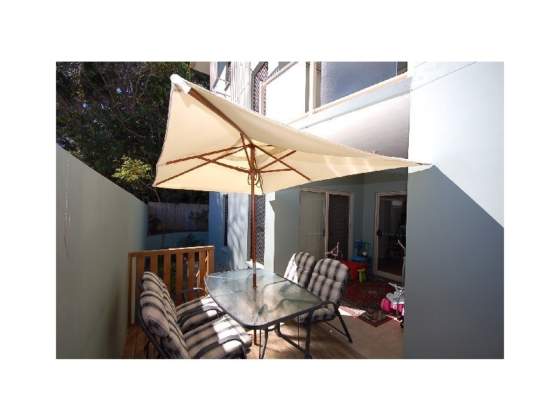 5/2 Irene Street, Redcliffe QLD 4020