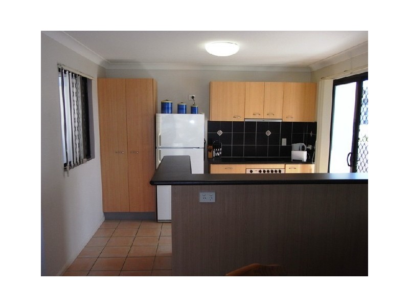 8/9 McNaughton Street, Redcliffe QLD 4020