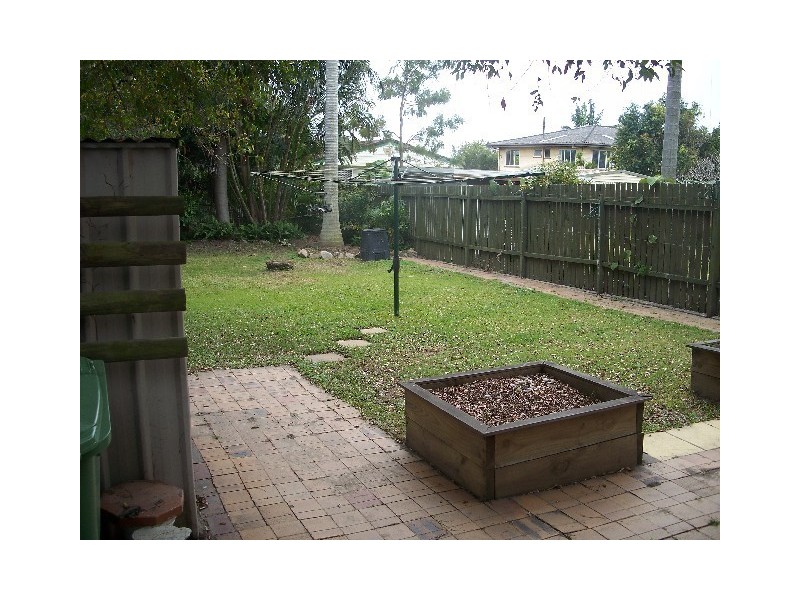 42 Joseph Street, Margate QLD 4019