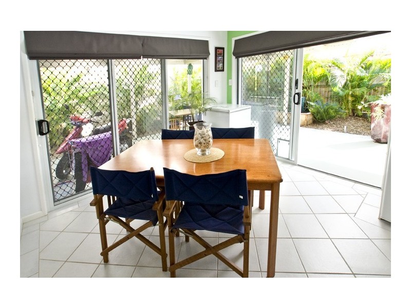 3 Benson Street, Scarborough QLD 4020