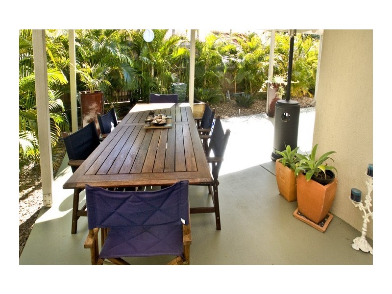 3 Benson Street, Scarborough QLD 4020