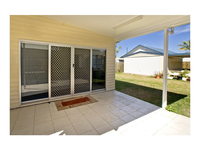 21 Rock Street, Scarborough QLD 4020