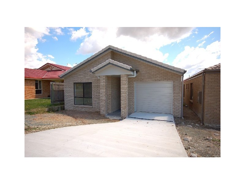 9a Dysart Street, Rothwell QLD 4022