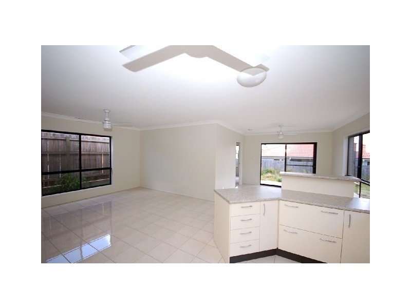 9a Dysart Street, Rothwell QLD 4022
