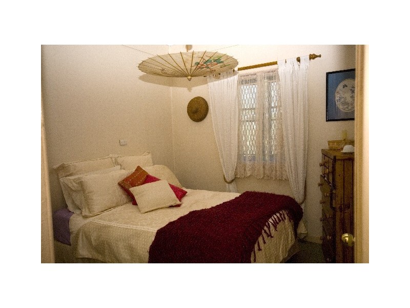 67 Sydney Street, Redcliffe QLD 4020