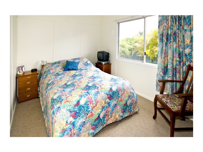 217 Scarborough Road, Scarborough QLD 4020