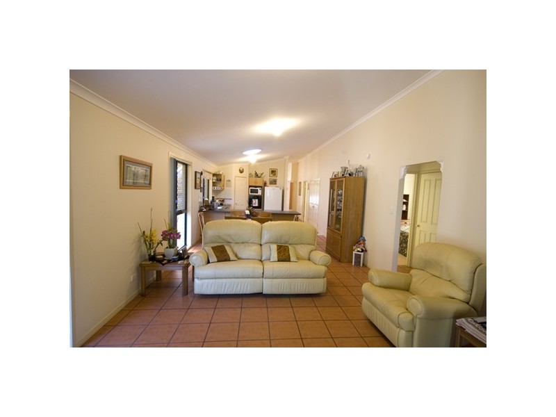 10A Queen Street, Scarborough QLD 4020