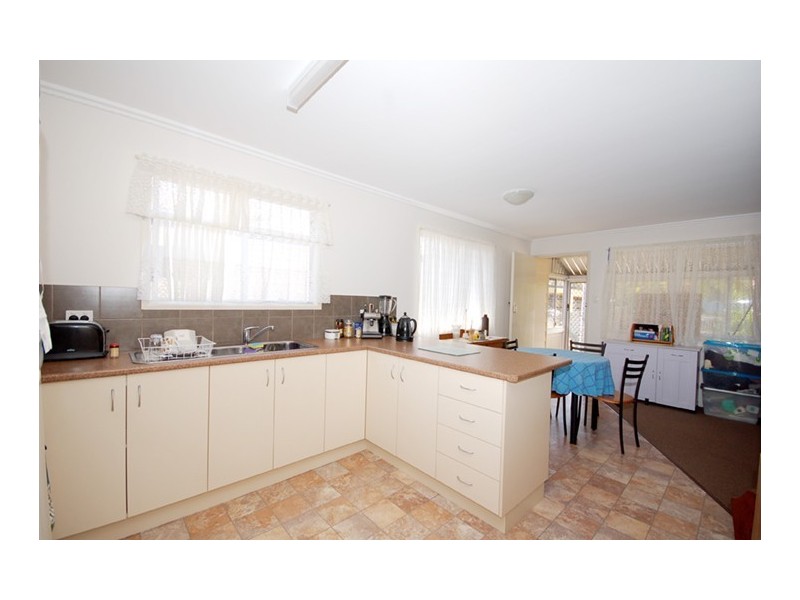 21 Barron Road, Margate QLD 4019