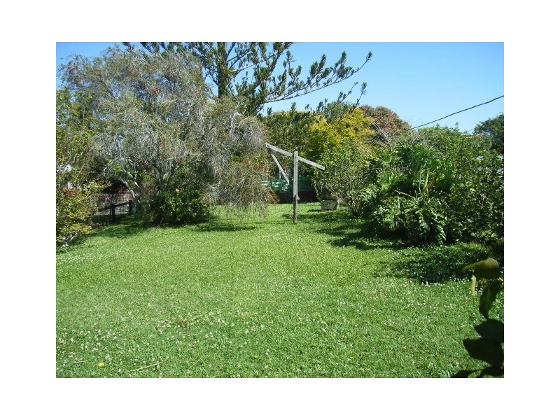15 Dover Road, Margate QLD 4019