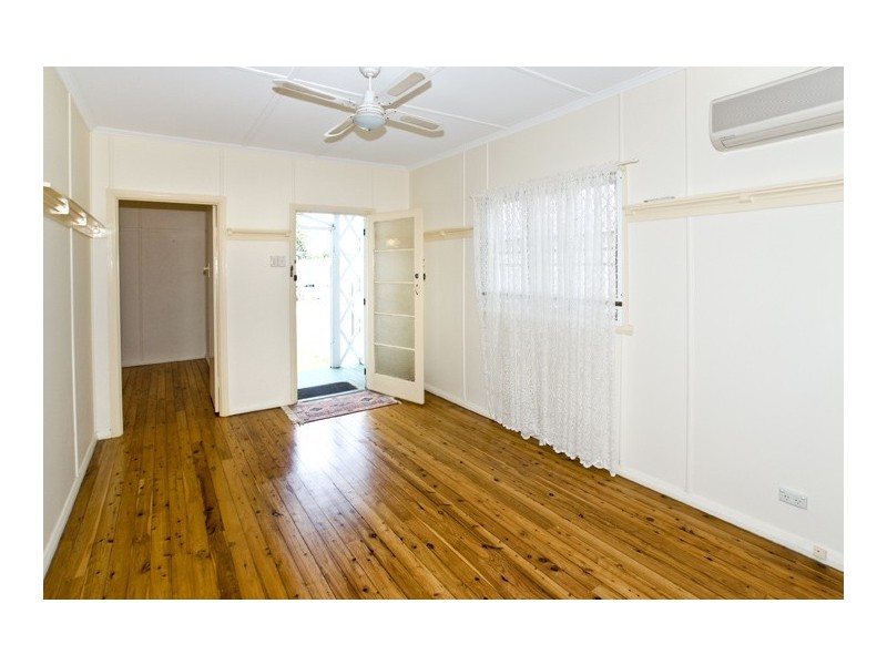 13 Keenan Street, Margate QLD 4019