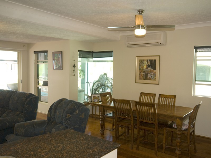 8/55 Landsborough Avenue, Scarborough QLD 4020