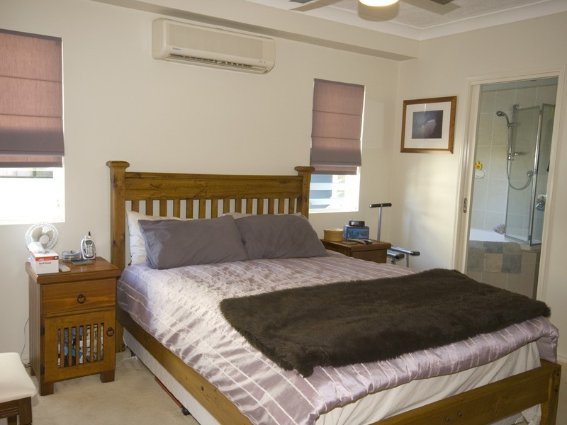 8/55 Landsborough Avenue, Scarborough QLD 4020