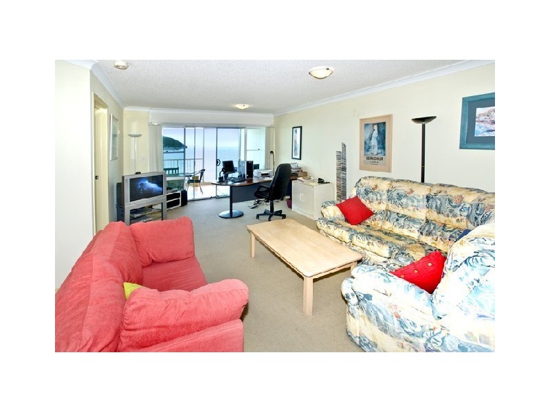 8/94 Prince Edward Parade, Scarborough QLD 4020