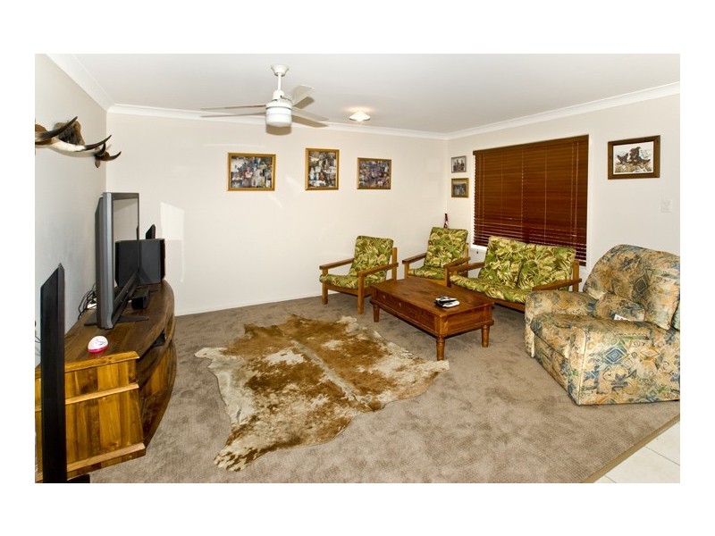 16 Cathie Street, Clontarf QLD 4019