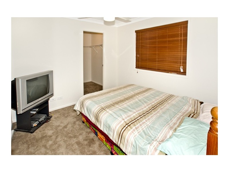 16 Cathie Street, Clontarf QLD 4019