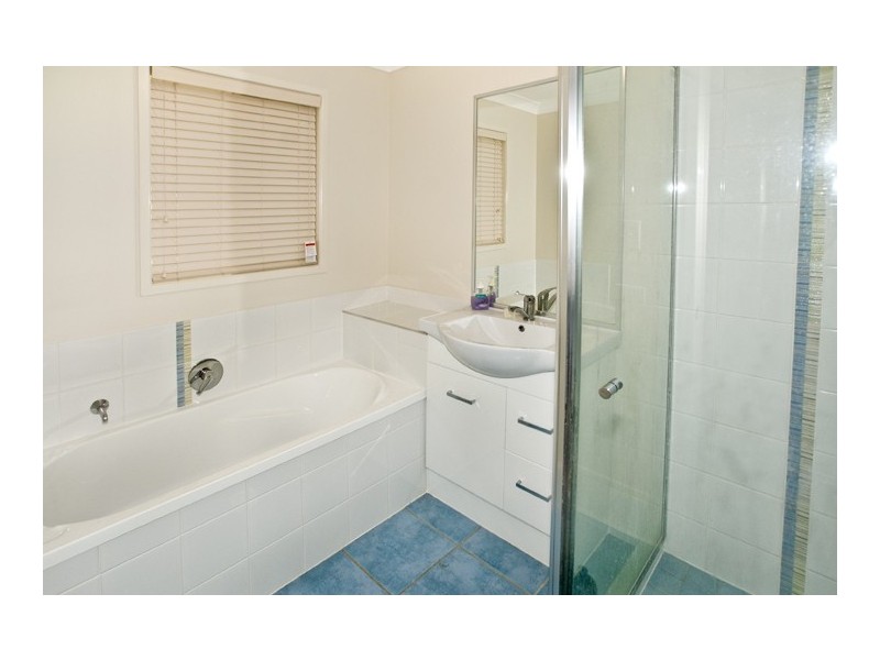 16 Cathie Street, Clontarf QLD 4019