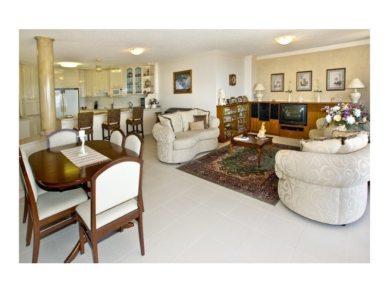 11/43-45 North Quay, Scarborough QLD 4020