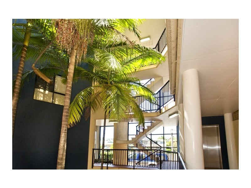 11/43-45 North Quay, Scarborough QLD 4020