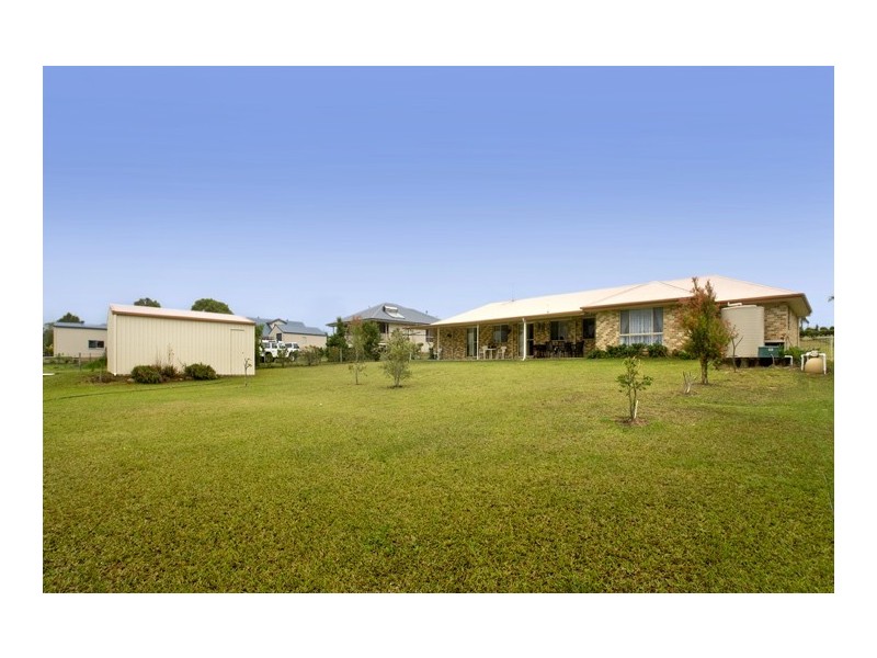 13 Sammor Road, Elimbah QLD 4516