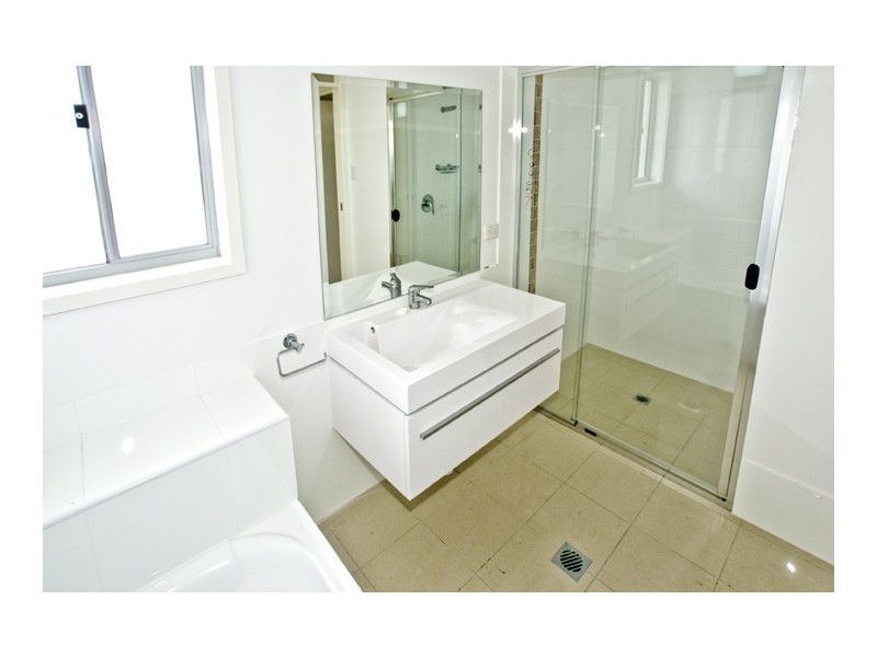 3/17 Lady Bowen Parade, Rothwell QLD 4022