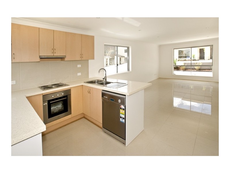 5/17 Lady Bowen Parade, Rothwell QLD 4022