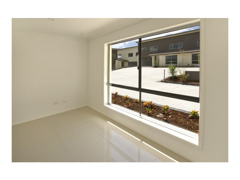 5/17 Lady Bowen Parade, Rothwell QLD 4022