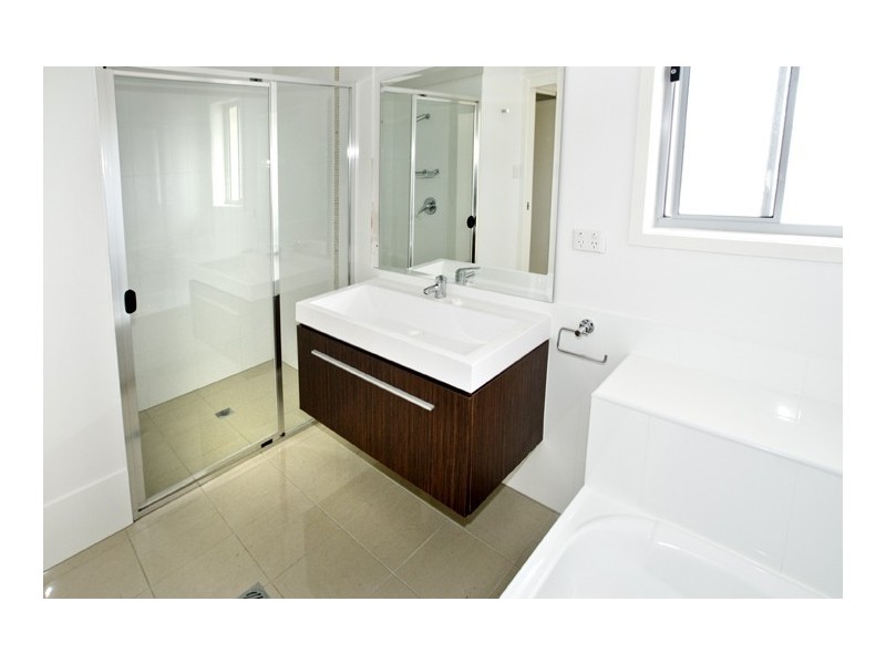 5/17 Lady Bowen Parade, Rothwell QLD 4022